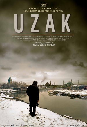 Uzak afişi
